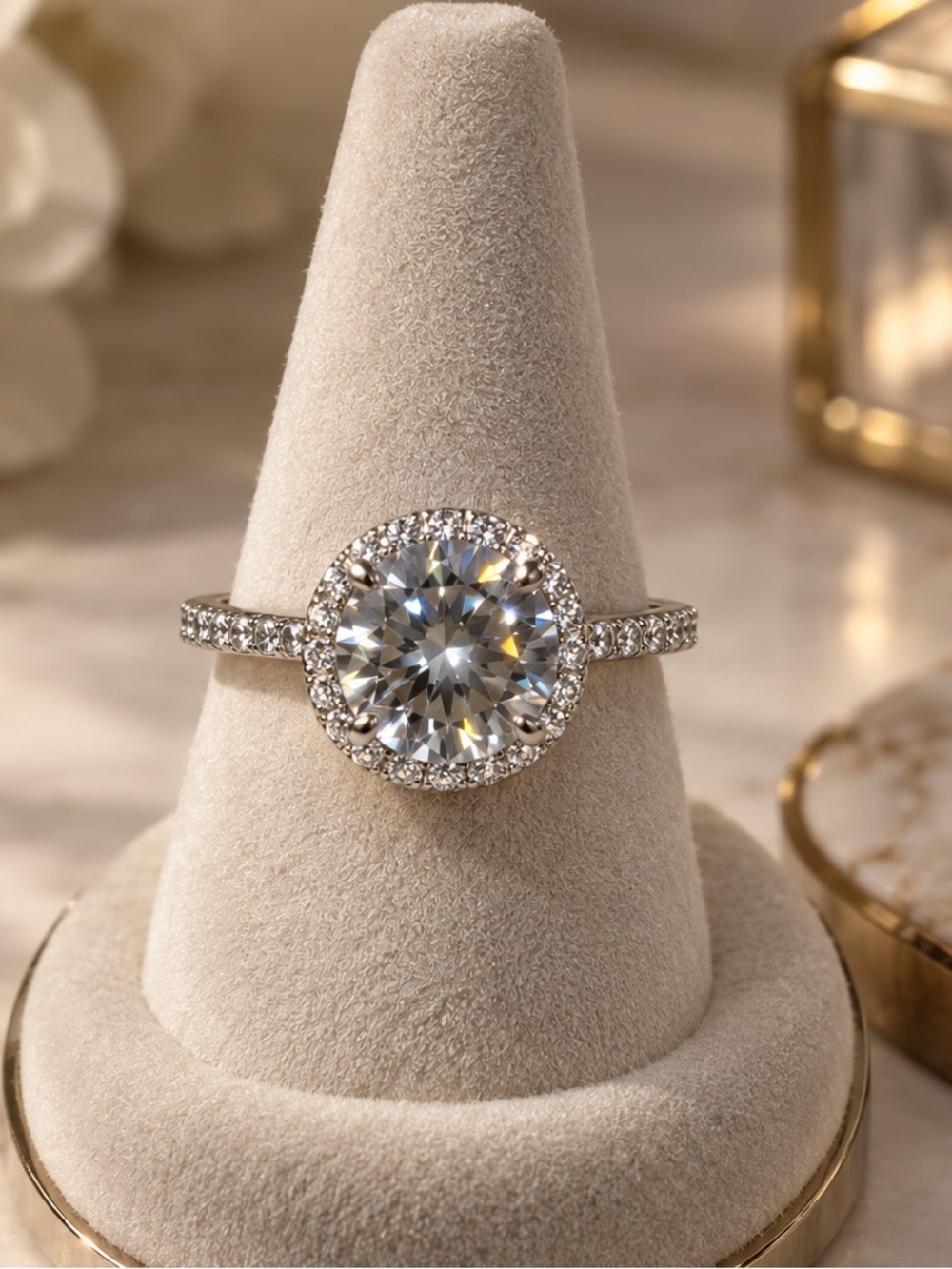 14K 2ct Pavé Halo Ring - Picture 5 of 11